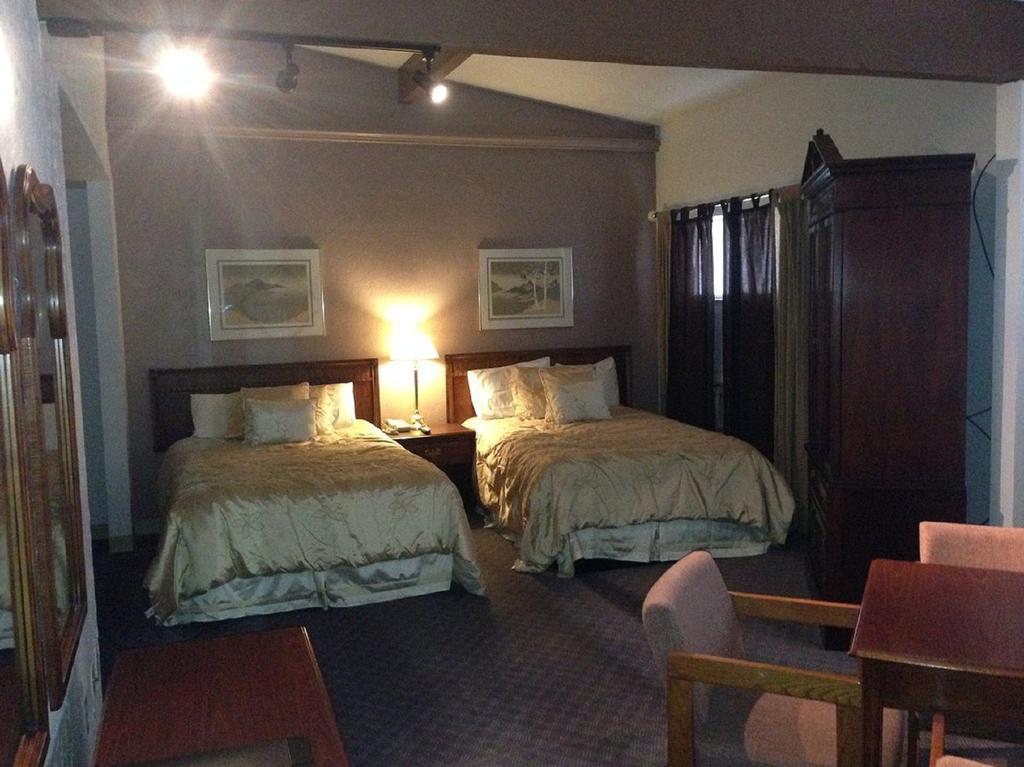 Caravan II Albergo Нью-Касл Экстерьер фото